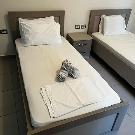 Riviera Rooms Sarande Exterior photo