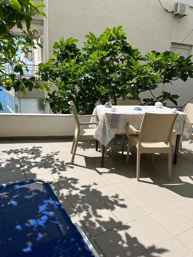 Riviera Apartment