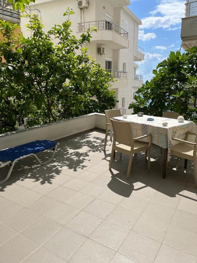 Riviera Apartment *